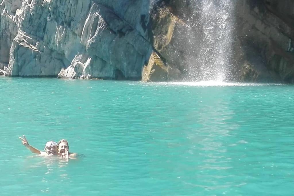 Gite De Charme : La Grange Au Lac Azur Treffort  외부 사진
